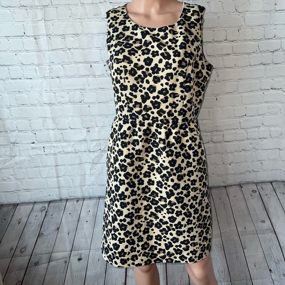 Banana Republic Dresses & Skirts - Banana Republic Cream & black cheetah print sleeveless dress size 8